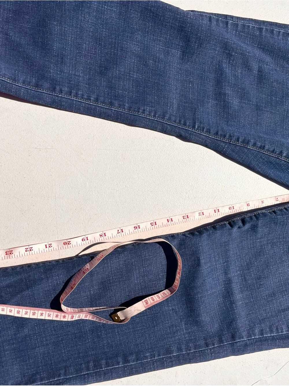 Levis straight leg